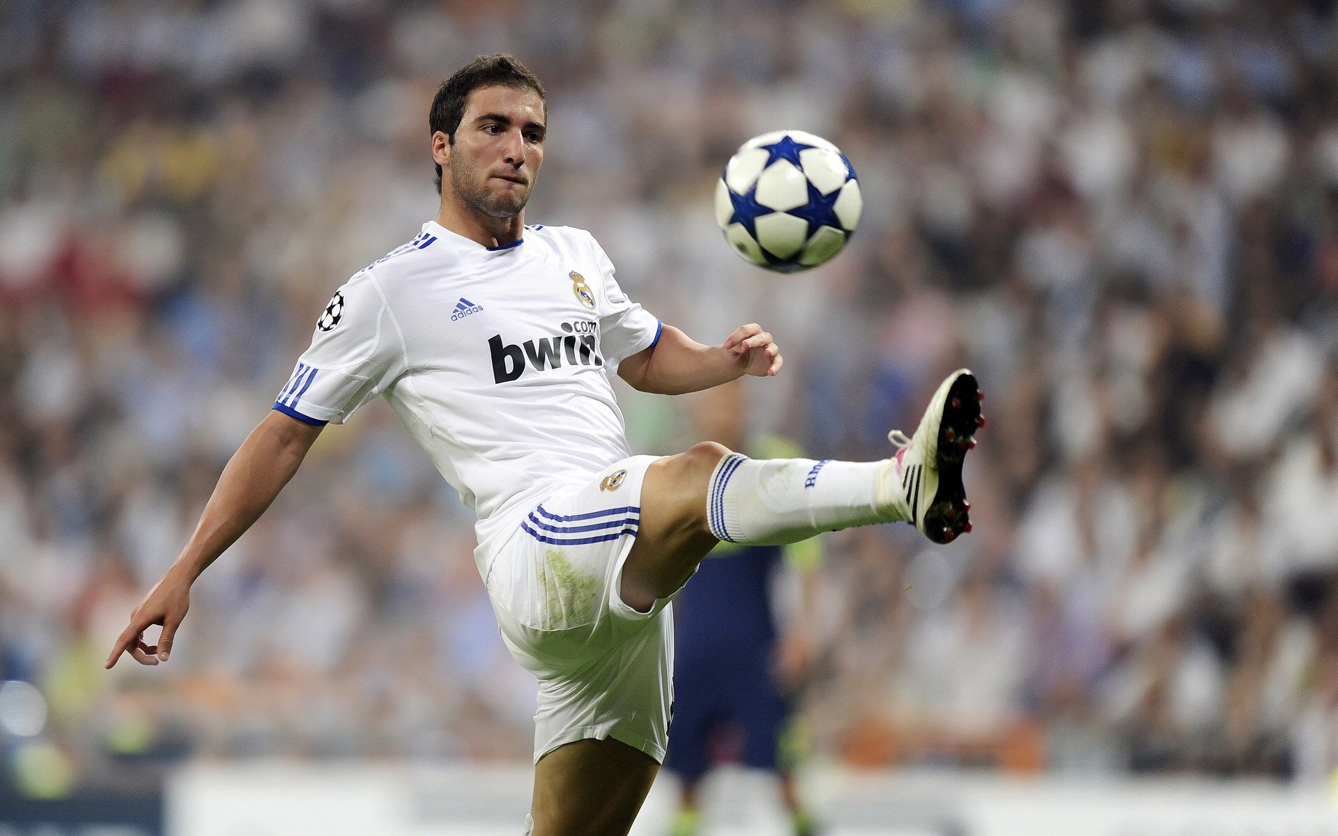 塞维利亚辗转反侧，最终战胜劲敌，塞维利亚什么水平